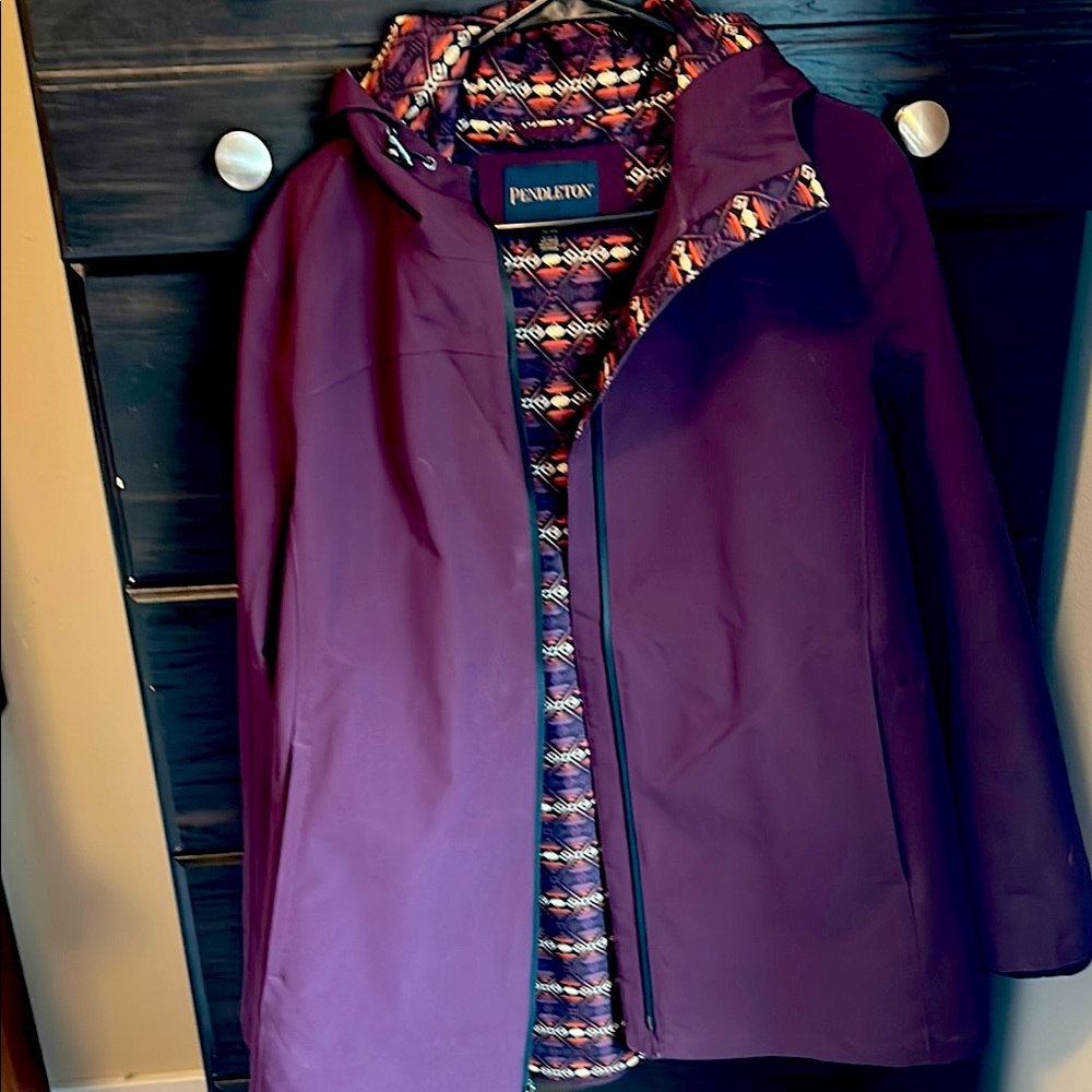Pendleton Women's Plum Rain Jacket with Patterned Lining
